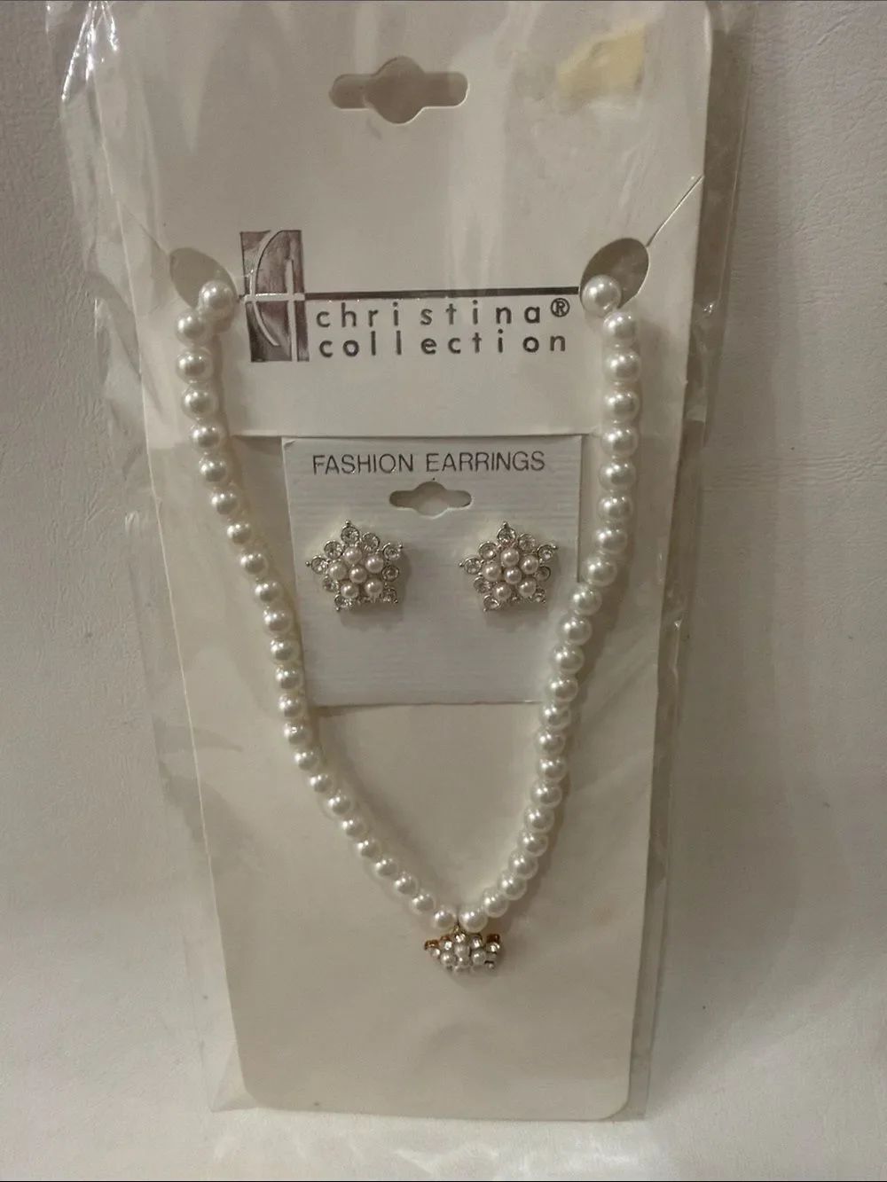 Christina Pearl Necklace Floral Rhinestone Earrings White Silver Adjustable